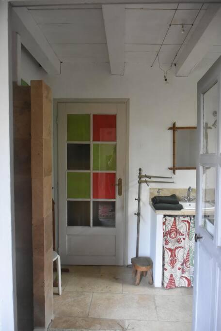 La Petite Maison Des Artistes Seguret Luaran gambar